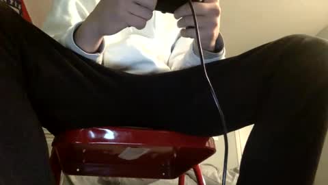 Snapshot of skinnypole6 chatting on January 23, 2025, 12:57 am skinnypole6 online show from January 23, 2025, 12:57 am