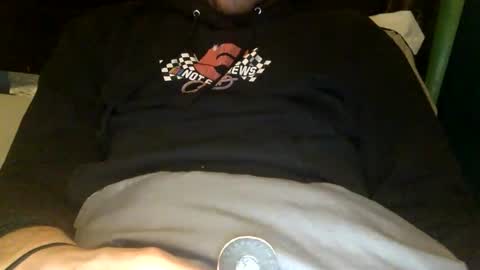 Snapshot of skinnypole6 chatting on February 9, 2026, 7:18 pm skinnypole6 online show from February 9, 2026, 7:18 pm