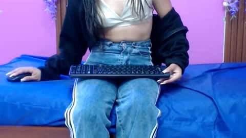 sofia online show from December 21, 2025, 1:29 pm