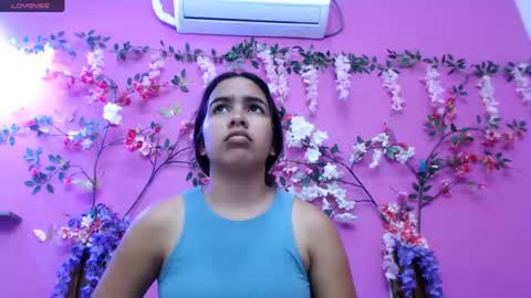 Snapshot of skinnysofia18 chatting on July 1, 2026, 2:07 pm sofia online show from July 1, 2026, 2:07 pm