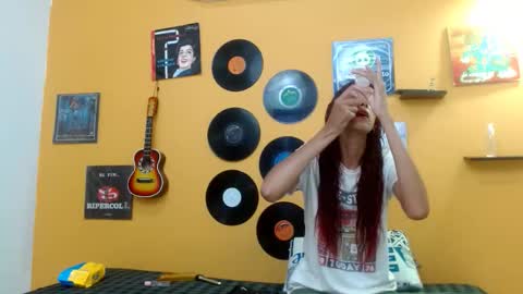 Snapshot of skinnyverus18 chatting on September 27, 2025, 7:08 pm VERUS online show from September 27, 2025, 7:08 pm