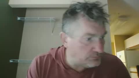 Snapshot of skinsmontana chatting on April 15, 2026, 10:43 pm skinsmontana online show from April 15, 2026, 10:43 pm