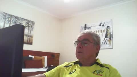 Snapshot of skipper1970 chatting on March 2, 2026, 7:15 am Skipper1970 online show from March 2, 2026, 7:15 am