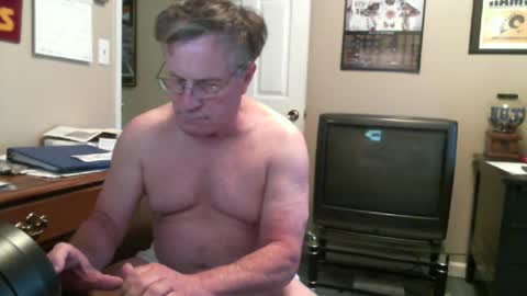 Snapshot of skn1960e chatting on July 16, 2026, 3:40 pm skn1960e online show from July 16, 2026, 3:40 pm