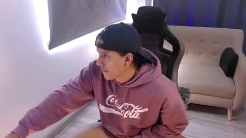 Liam Vokov online show from March 25, 2026, 12:55 pm