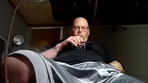 Snapshot of skunk8p chatting on May 22, 2026, 8:32 am skunk8p online show from May 22, 2026, 8:32 am