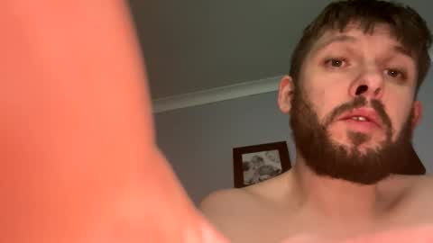 Snapshot of skuzzy25 chatting on December 21, 2024, 9:23 am skuzzy25 online show from December 21, 2024, 9:23 am