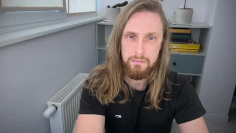 sky_guy25 online show from November 13, 2025, 1:10 pm