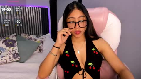 S O F I  online show from September 19, 2025, 2:18 pm