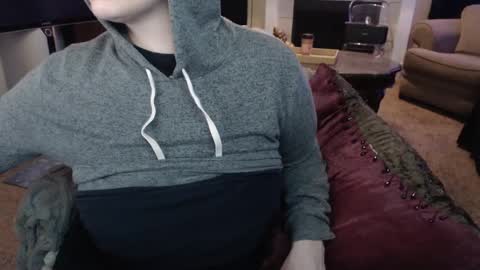 SKYLE   online show from February 10, 2025, 11:13 pm