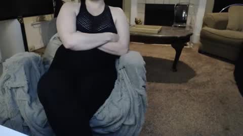 SKYLE   online show from January 6, 2026, 5:44 am