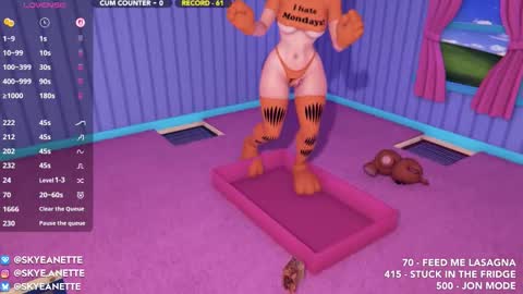 Snapshot of skyeanette chatting on October 26, 2025, 1:11 am SkyeAnette online show from October 26, 2025, 1:11 am