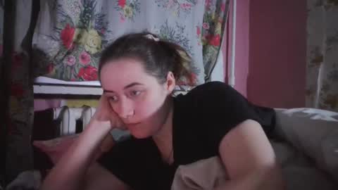 Snapshot of skyressie333 chatting on December 26, 2024, 4:47 pm skyressie333 online show from December 26, 2024, 4:47 pm