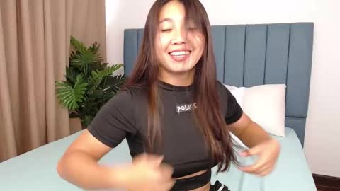 Snapshot of skytime96 chatting on October 26, 2025, 5:57 am Sky online show from October 26, 2025, 5:57 am