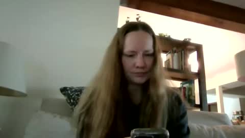 Snapshot of skywinters chatting on October 3, 2025, 12:24 pm Sky Winters online show from October 3, 2025, 12:24 pm