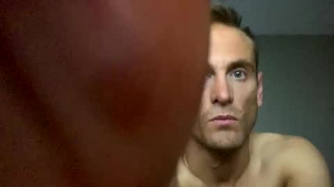 Snapshot of skyywithlove1409 chatting on November 17, 2025, 8:20 am Skyler and Tyler online show from November 17, 2025, 8:20 am