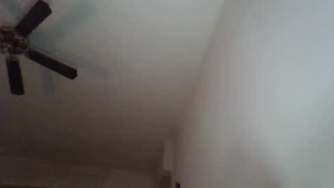 skyzzo1980 online show from December 2, 2025, 8:59 pm