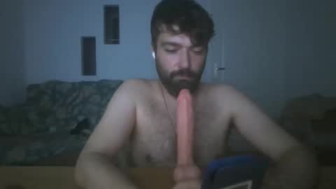 slavic_sword online show from June 5, 2026, 10:37 pm