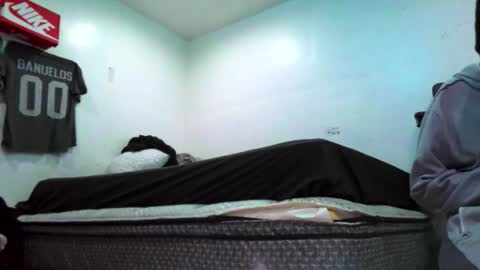 Snapshot of sleazyycarlit chatting on December 15, 2025, 8:29 am Sleazyycarlitx online show from December 15, 2025, 8:29 am