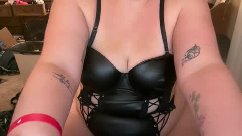 Snapshot of sleepyangel222 chatting on October 19, 2025, 7:09 am sleepyangel222 online show from October 19, 2025, 7:09 am