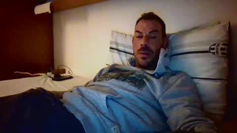 Snapshot of slevin1983 chatting on January 28, 2025, 5:56 pm slevin online show from January 28, 2025, 5:56 pm