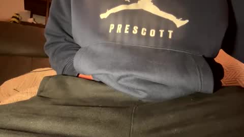 slick2285 online show from December 3, 2025, 12:36 pm