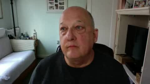 Snapshot of slick50000 chatting on December 3, 2024, 7:44 pm slick50000 online show from December 3, 2024, 7:44 pm