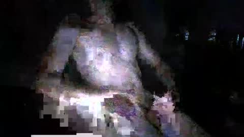 slideitin96 online show from September 26, 2025, 5:33 am