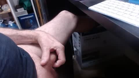 sliderguy699 online show from March 8, 2026, 1:15 pm