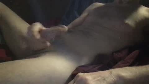 slienthear83 online show from January 8, 2025, 1:41 pm