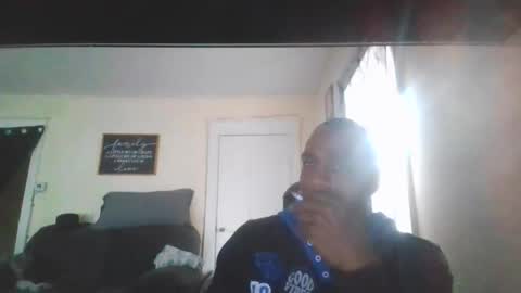 Slim8975 online show from October 12, 2025, 7:02 pm