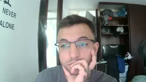 Snapshot of slim98467517333 chatting on June 23, 2026, 10:57 am slim98467517333 online show from June 23, 2026, 10:57 am