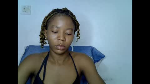 Snapshot of slim_ebonypet chatting on June 1, 2026, 10:28 am Crystal online show from June 1, 2026, 10:28 am