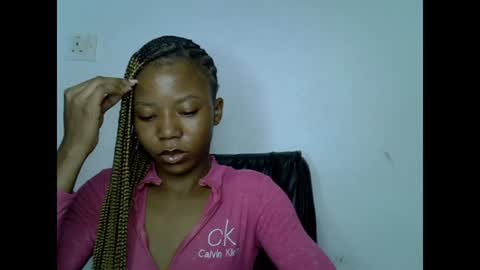 Snapshot of slim_ebonypet chatting on June 16, 2026, 8:39 am Crystal online show from June 16, 2026, 8:39 am