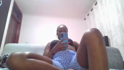slim_l2 online show from December 2, 2024, 7:27 pm