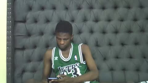 slim long01 online show from March 27, 2026, 9:47 pm