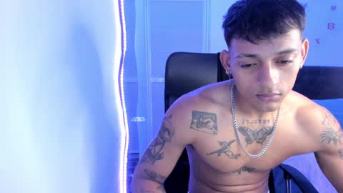 slim_master12 online show from December 4, 2024, 8:34 am