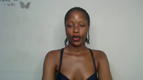 perry online show from February 18, 2026, 12:12 pm