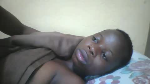 Snapshot of slim_petite_ebony chatting on January 20, 2025, 1:18 am slim_petite_ebony online show from January 20, 2025, 1:18 am