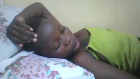 Snapshot of slim_petite_ebony chatting on January 31, 2025, 2:15 am slim_petite_ebony online show from January 31, 2025, 2:15 am