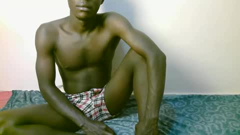 Snapshot of slimbaemagnus chatting on February 11, 2026, 1:05 pm AlexShakul online show from February 11, 2026, 1:05 pm