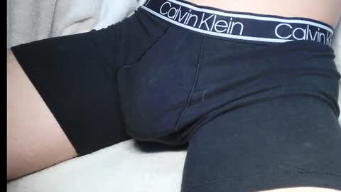 Snapshot of slimhungyvng chatting on July 29, 2026, 4:16 pm slimhungyvng online show from July 29, 2026, 4:16 pm