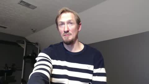 Snapshot of slimjp chatting on December 25, 2024, 1:53 am slimjp online show from December 25, 2024, 1:53 am