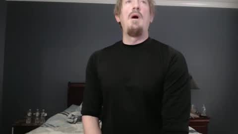 Snapshot of slimjp chatting on February 13, 2025, 2:31 pm slimjp online show from February 13, 2025, 2:31 pm