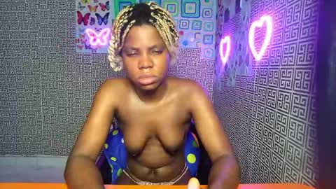 Snapshot of slimzyxdoll chatting on July 11, 2026, 8:00 pm slimzyxdoll online show from July 11, 2026, 8:00 pm