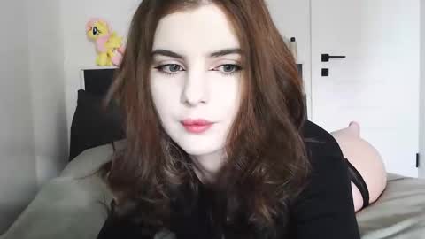 Snapshot of sloomonata chatting on October 4, 2025, 5:16 am sloomonata online show from October 4, 2025, 5:16 am