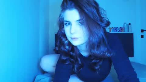 Snapshot of sloomonata chatting on October 18, 2025, 12:35 am sloomonata online show from October 18, 2025, 12:35 am