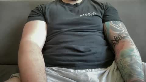 just chillin online show from March 6, 2025, 8:52 am