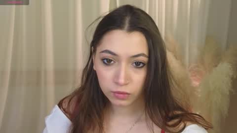 Emilia online show from February 10, 2026, 12:20 pm