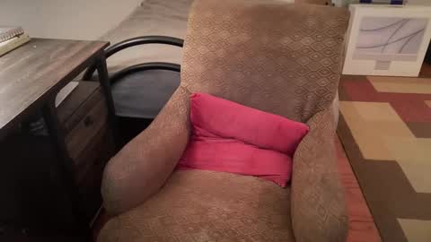 Snapshot of slut_slave_cfnm chatting on December 1, 2024, 7:58 pm slut online show from December 1, 2024, 7:58 pm